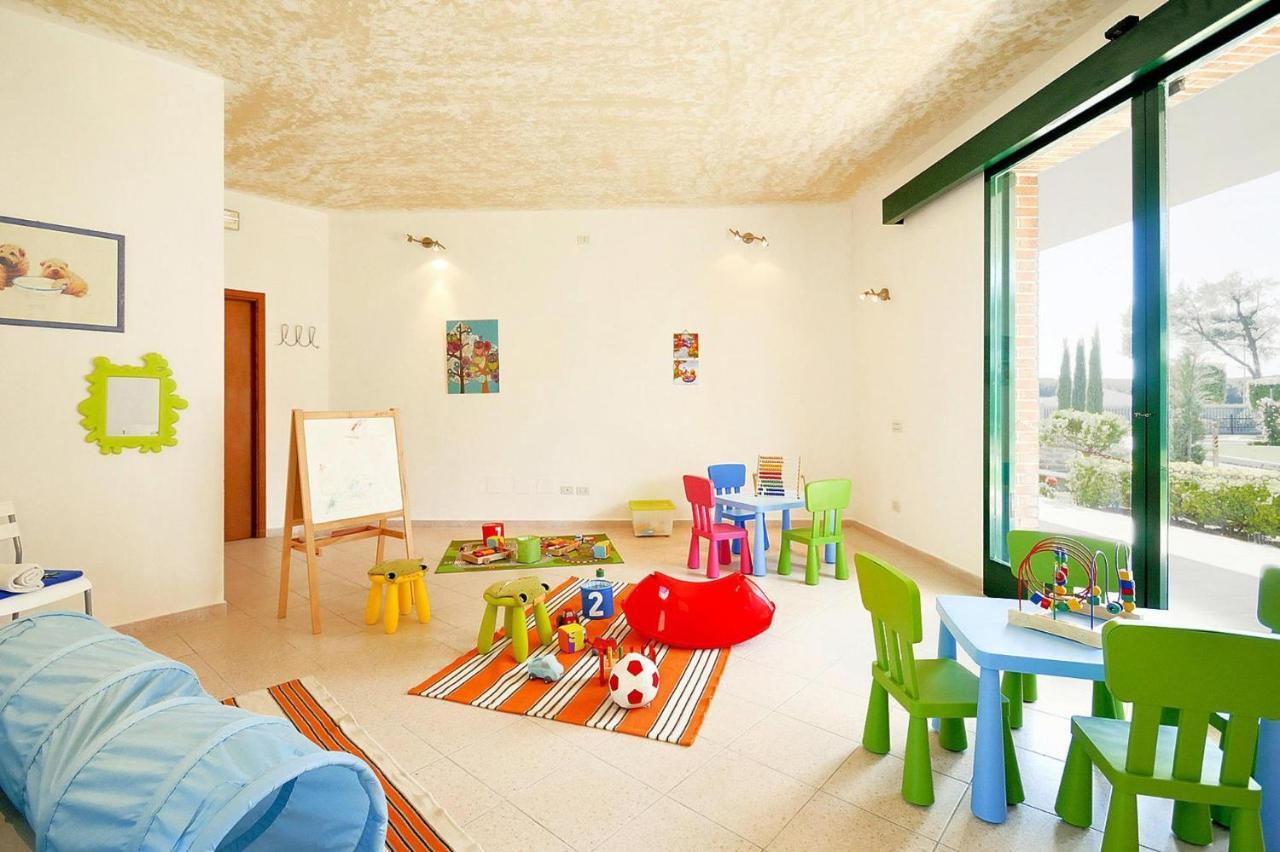 Apartment In Cecina Mare With Outdoor Pool Marina di Cecina Luaran gambar